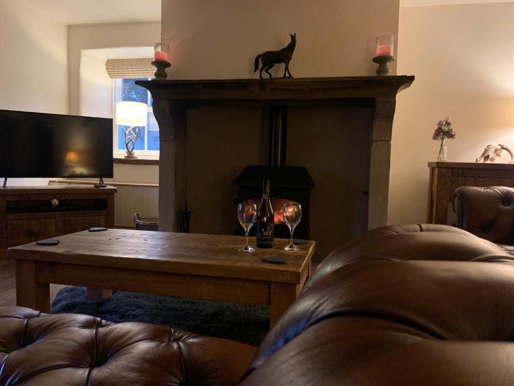 5 Star Cottage On The Green With Log Burner - Dog Friendly Austwick Extérieur photo