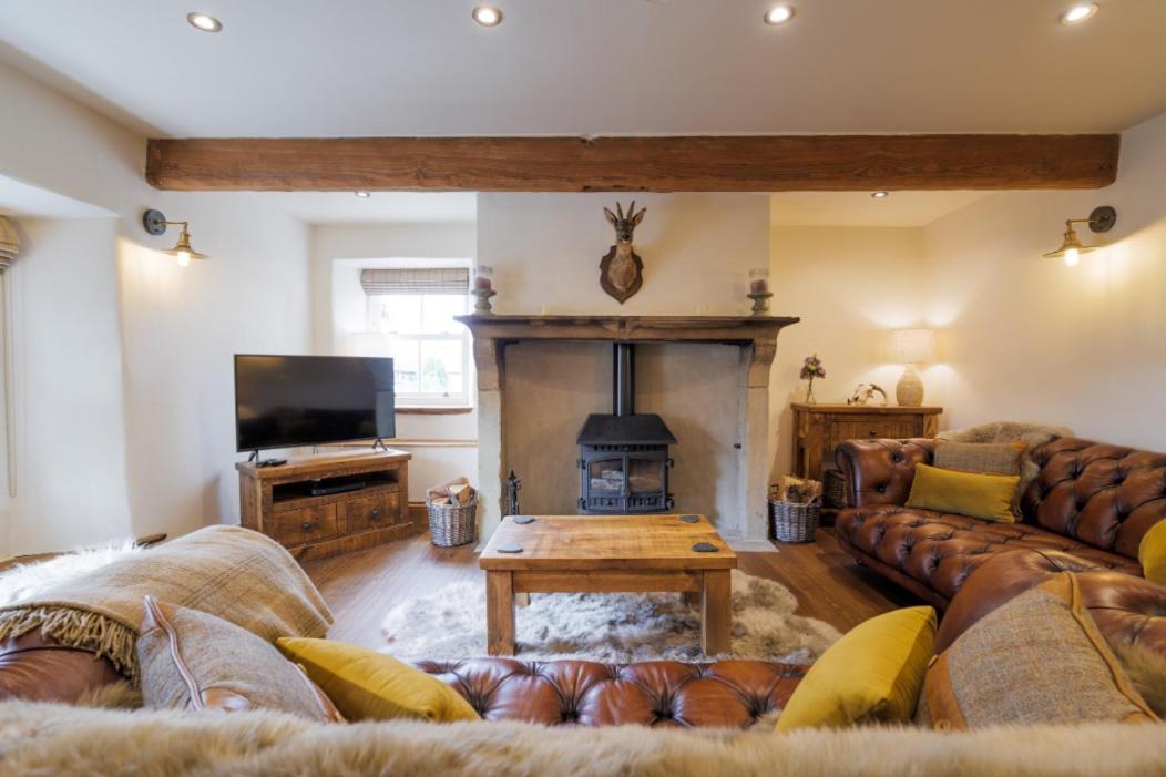 5 Star Cottage On The Green With Log Burner - Dog Friendly Austwick Extérieur photo