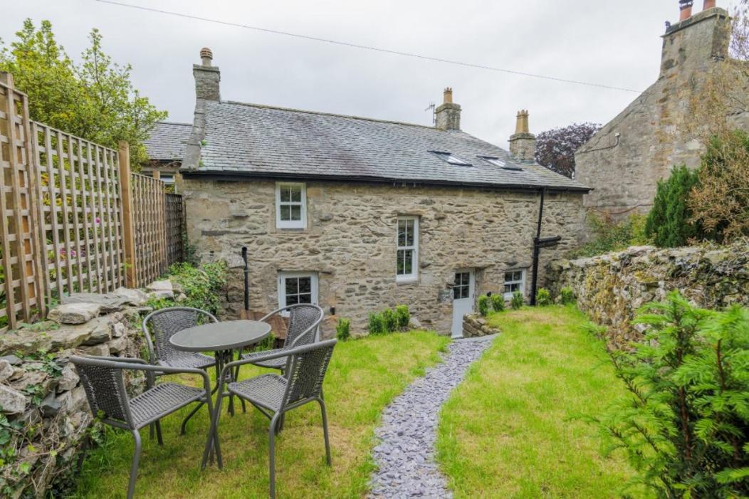 5 Star Cottage On The Green With Log Burner - Dog Friendly Austwick Extérieur photo