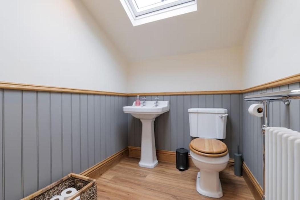 5 Star Cottage On The Green With Log Burner - Dog Friendly Austwick Extérieur photo
