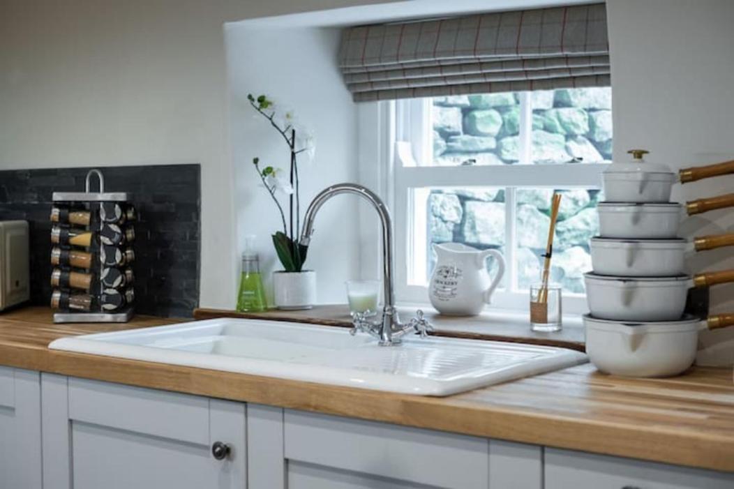 5 Star Cottage On The Green With Log Burner - Dog Friendly Austwick Extérieur photo