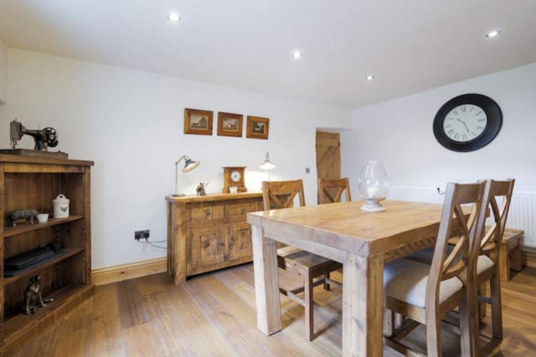 5 Star Cottage On The Green With Log Burner - Dog Friendly Austwick Extérieur photo