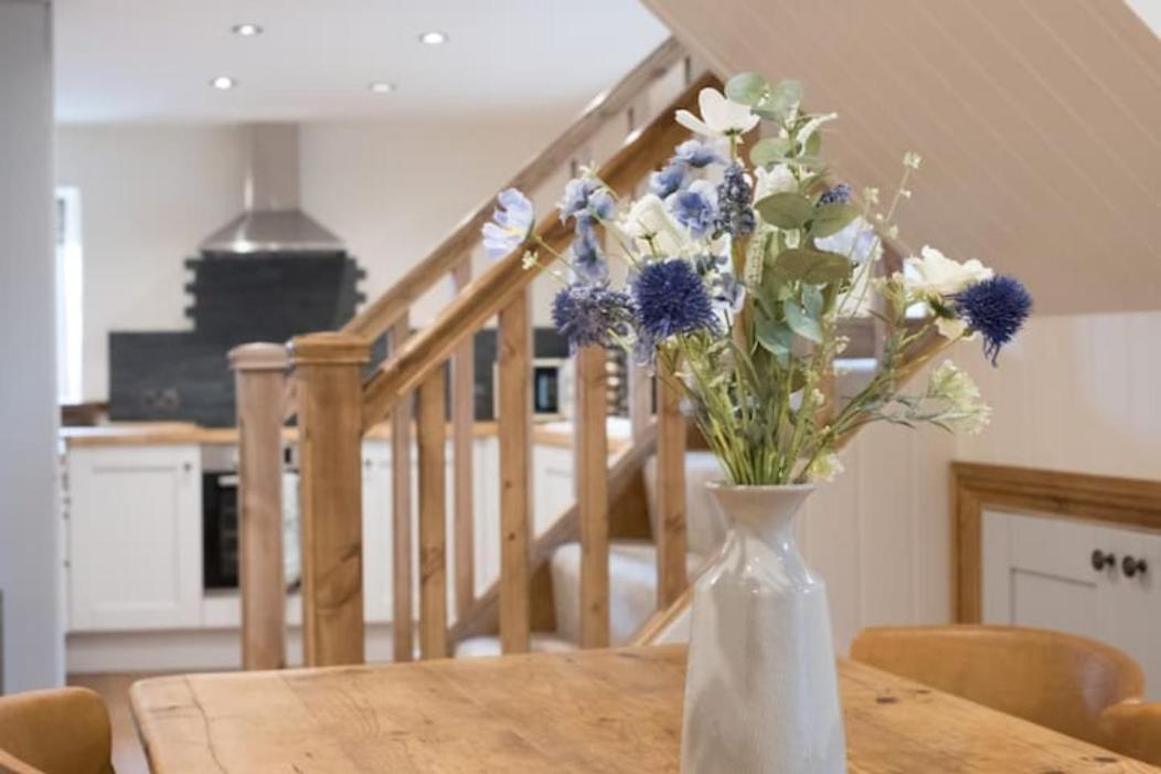 5 Star Cottage On The Green With Log Burner - Dog Friendly Austwick Extérieur photo